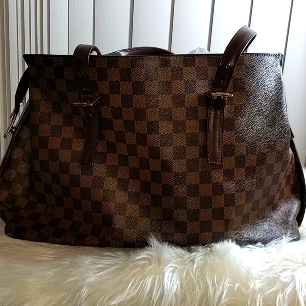 COPY - Authentic Louis Vuitton Chelsea Damier Ebene